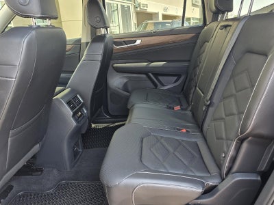 2024 Volkswagen Atlas 2.0T SE w/Technology 4MOTION