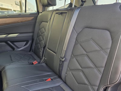 2024 Volkswagen Atlas 2.0T SE w/Technology 4MOTION