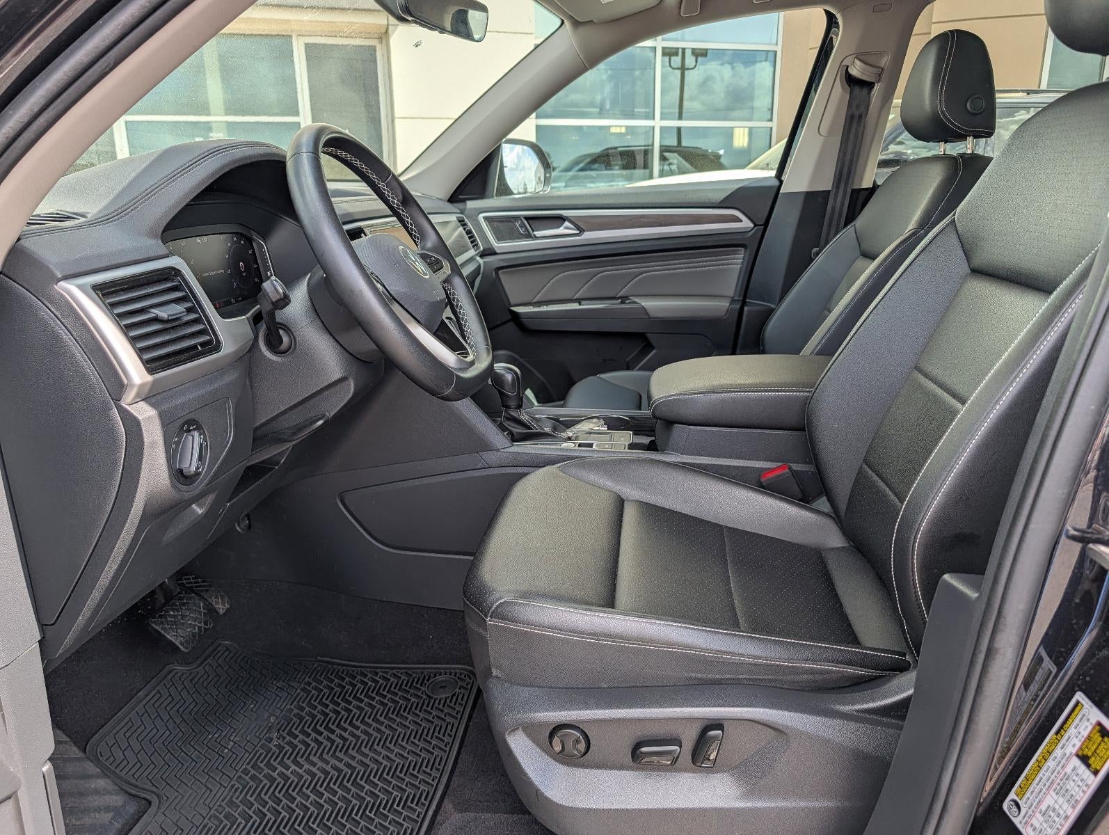 2023 Volkswagen Atlas 3.6L V6 SE w/Technology FWD