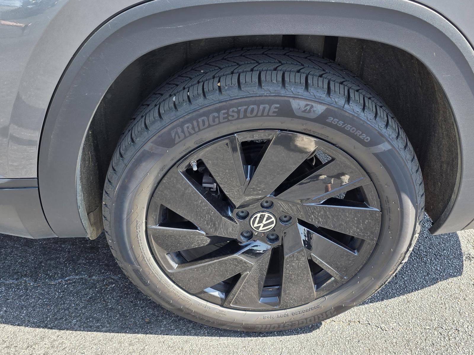 2024 Volkswagen Atlas 2.0T SE w/Technology FWD