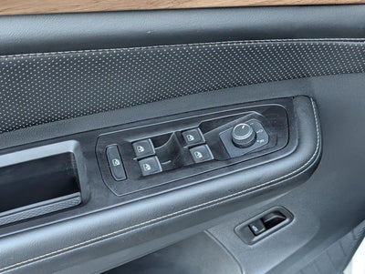 2024 Volkswagen Atlas 2.0T SE w/Technology FWD