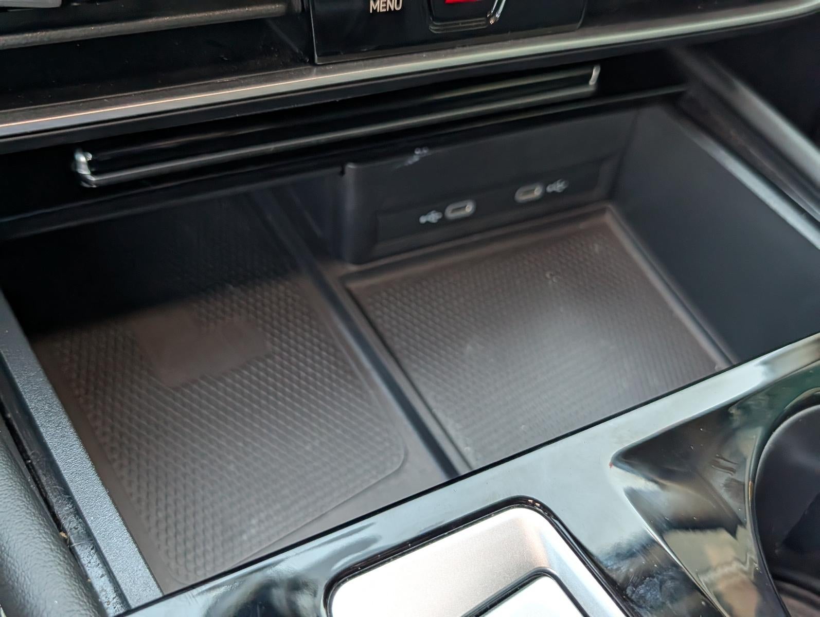2024 Volkswagen Atlas 2.0T SE w/Technology FWD