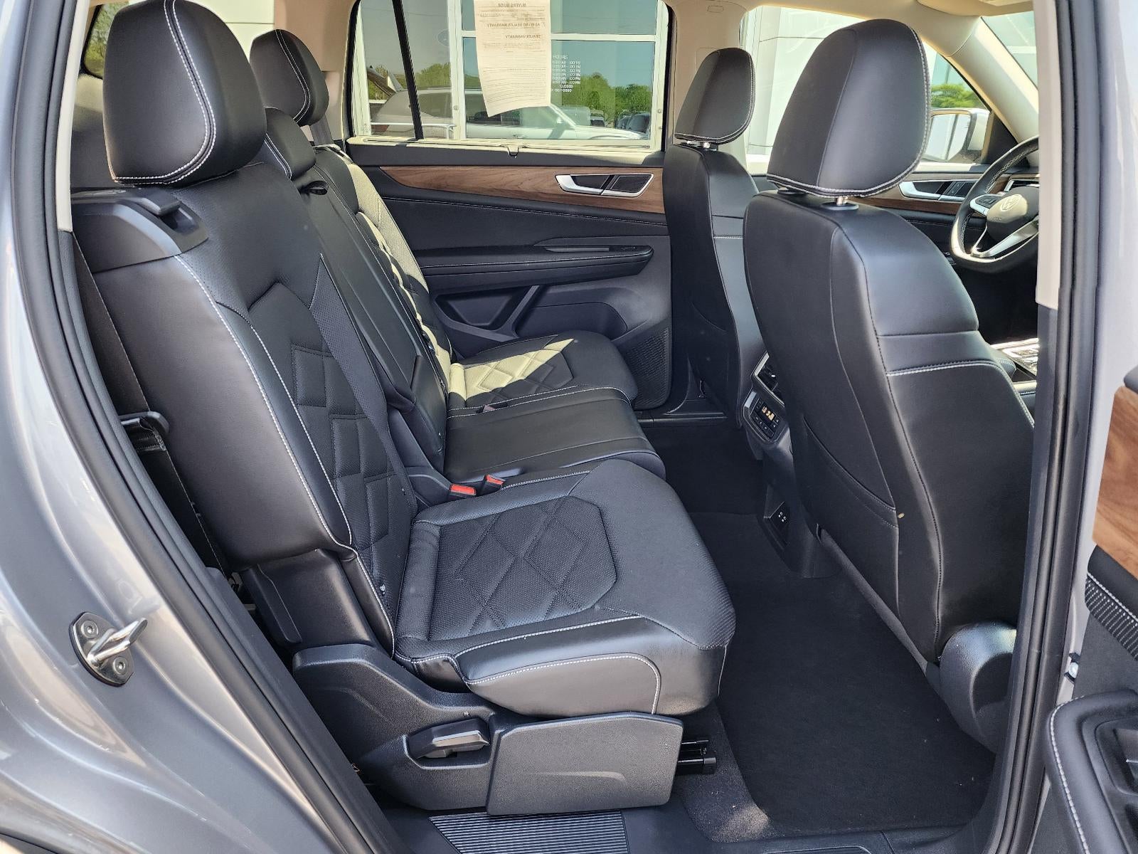 2024 Volkswagen Atlas 2.0T SE w/Technology FWD