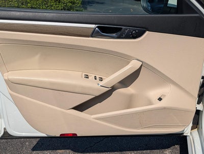 2018 Volkswagen Passat 2.0T SE Auto