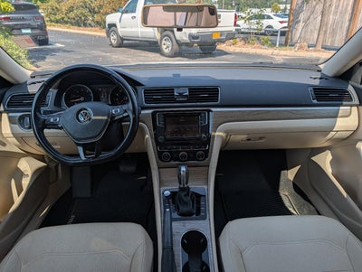 2018 Volkswagen Passat 2.0T SE Auto