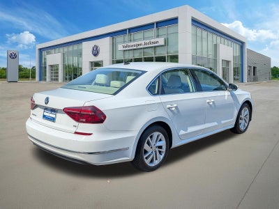 2018 Volkswagen Passat 2.0T SE Auto