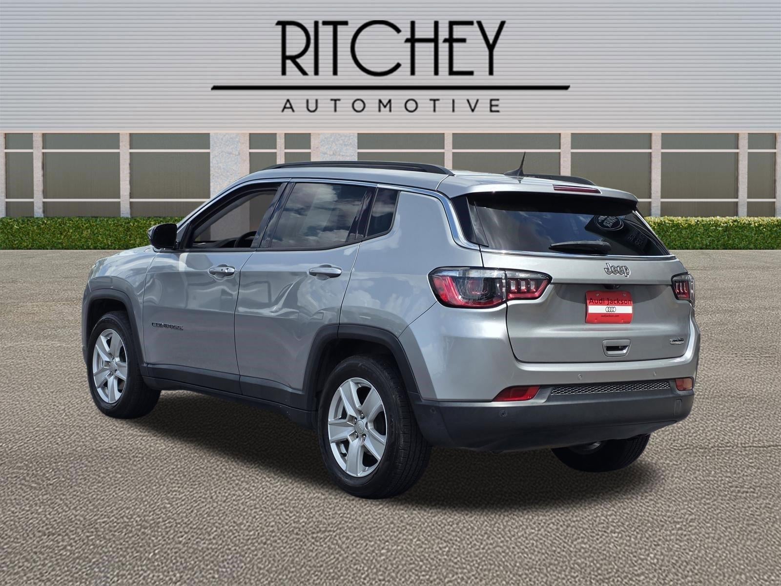2022 Jeep Compass Latitude FWD