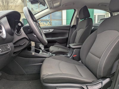 2024 Kia Forte LX IVT