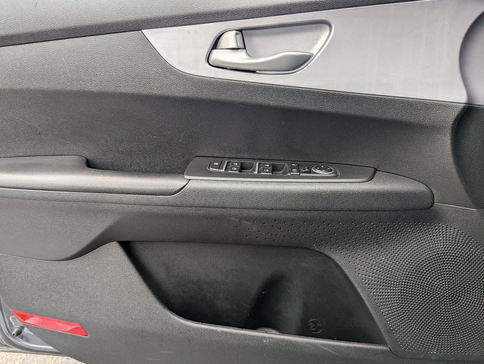 2024 Kia Forte LX IVT