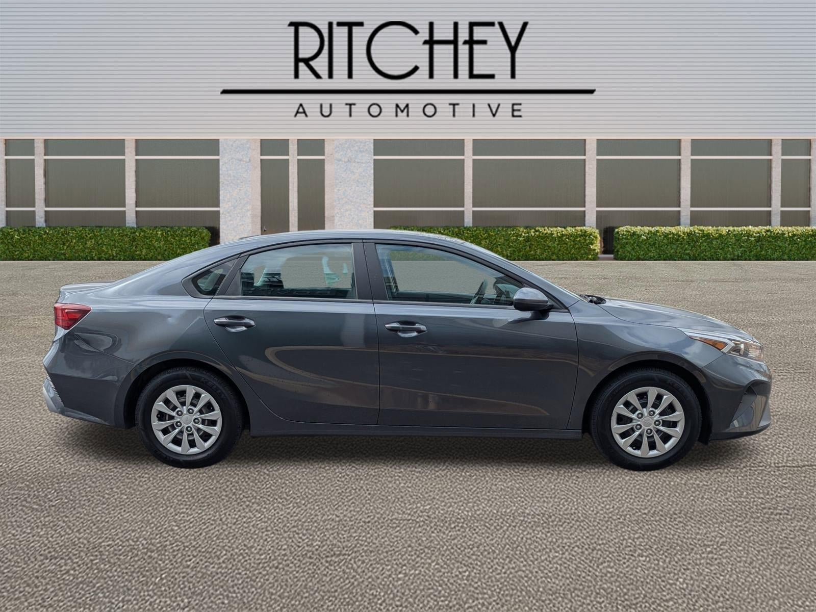 2024 Kia Forte LX IVT