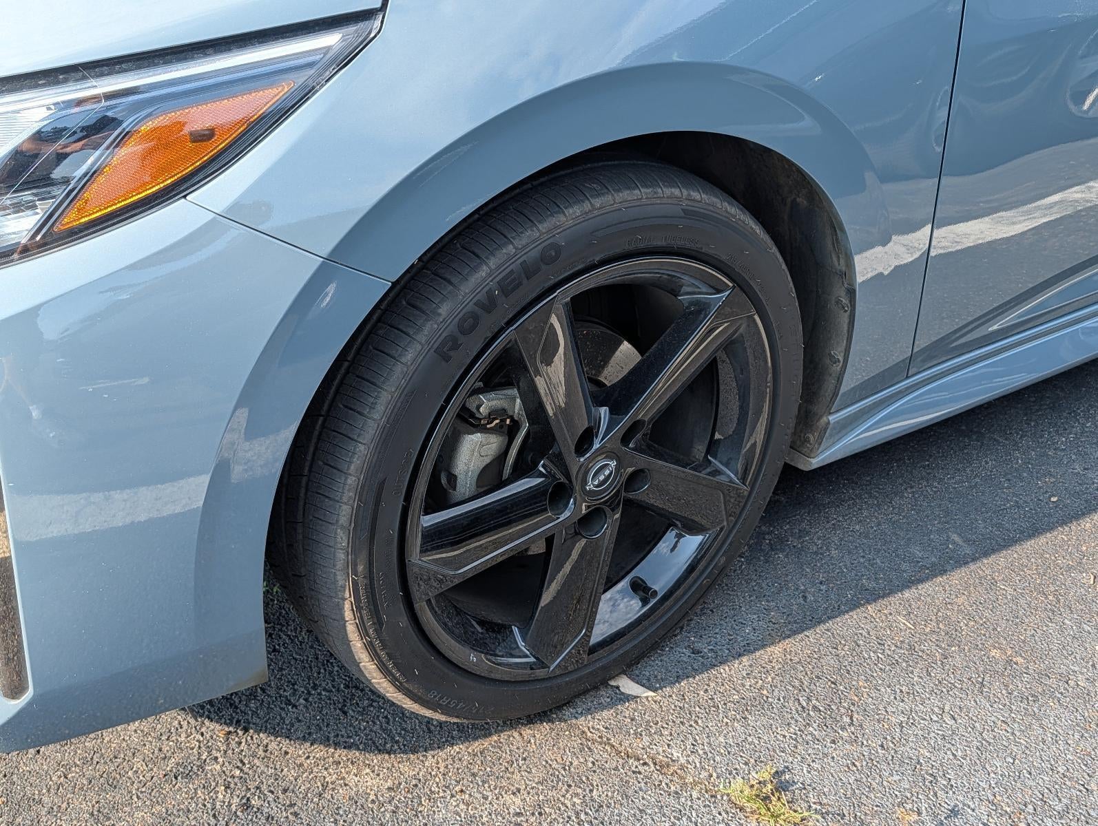2024 Nissan Sentra SR CVT