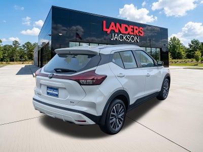 2023 Nissan Kicks SV FWD