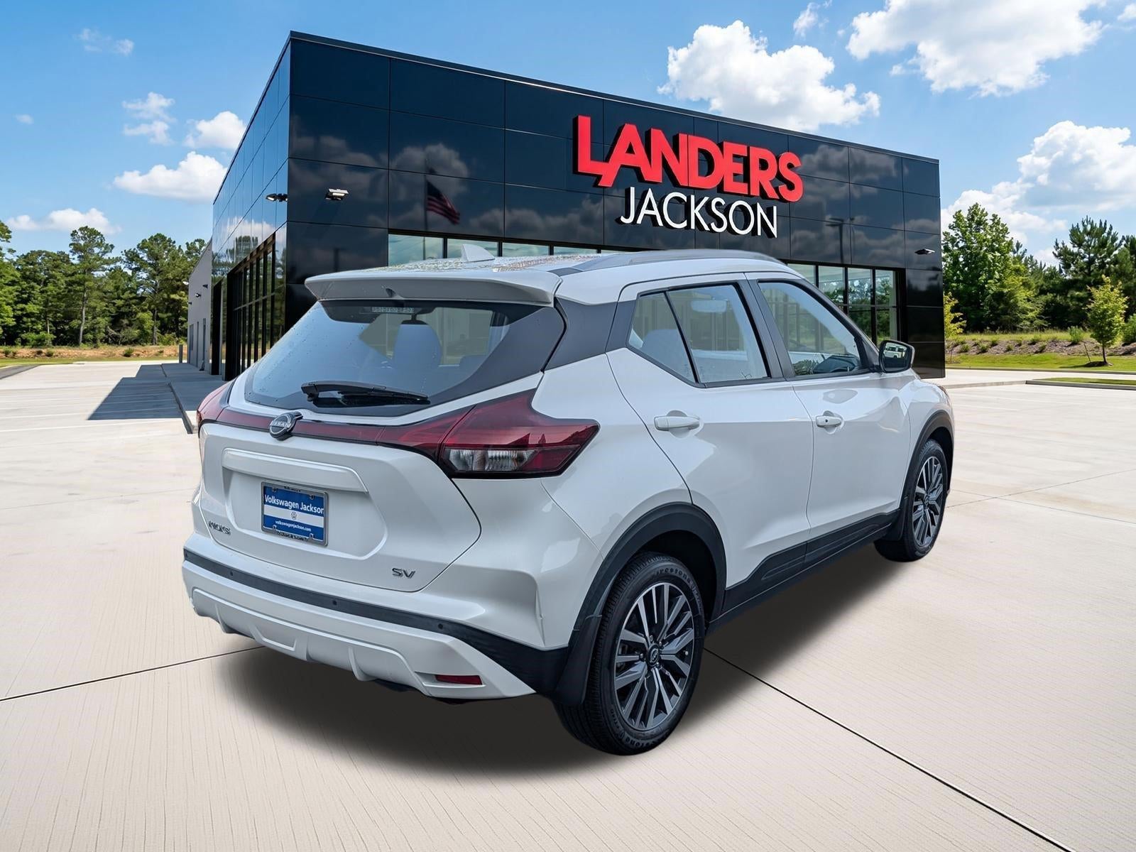 2023 Nissan Kicks SV FWD