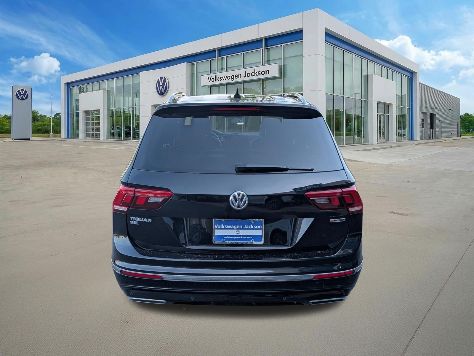 2019 Volkswagen Tiguan 2.0T SEL R-Line 4MOTION