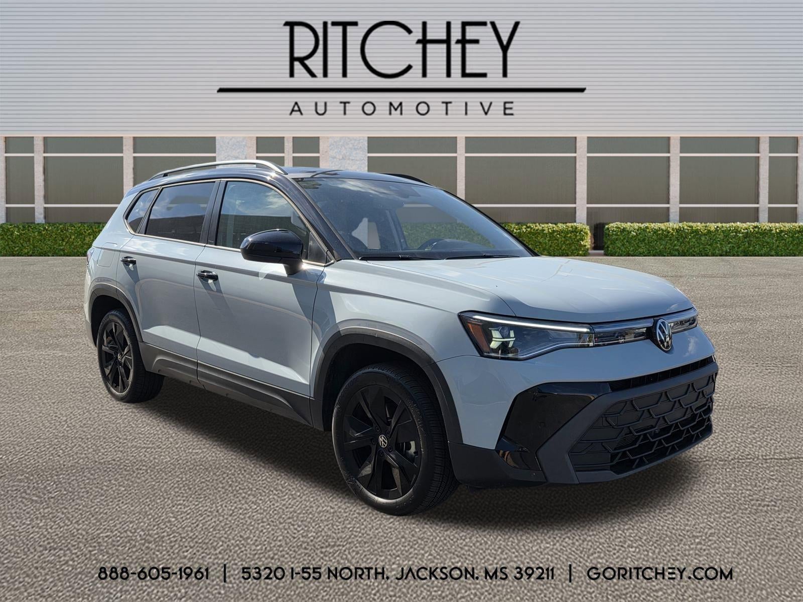 2025 Volkswagen Taos SE Black FWD