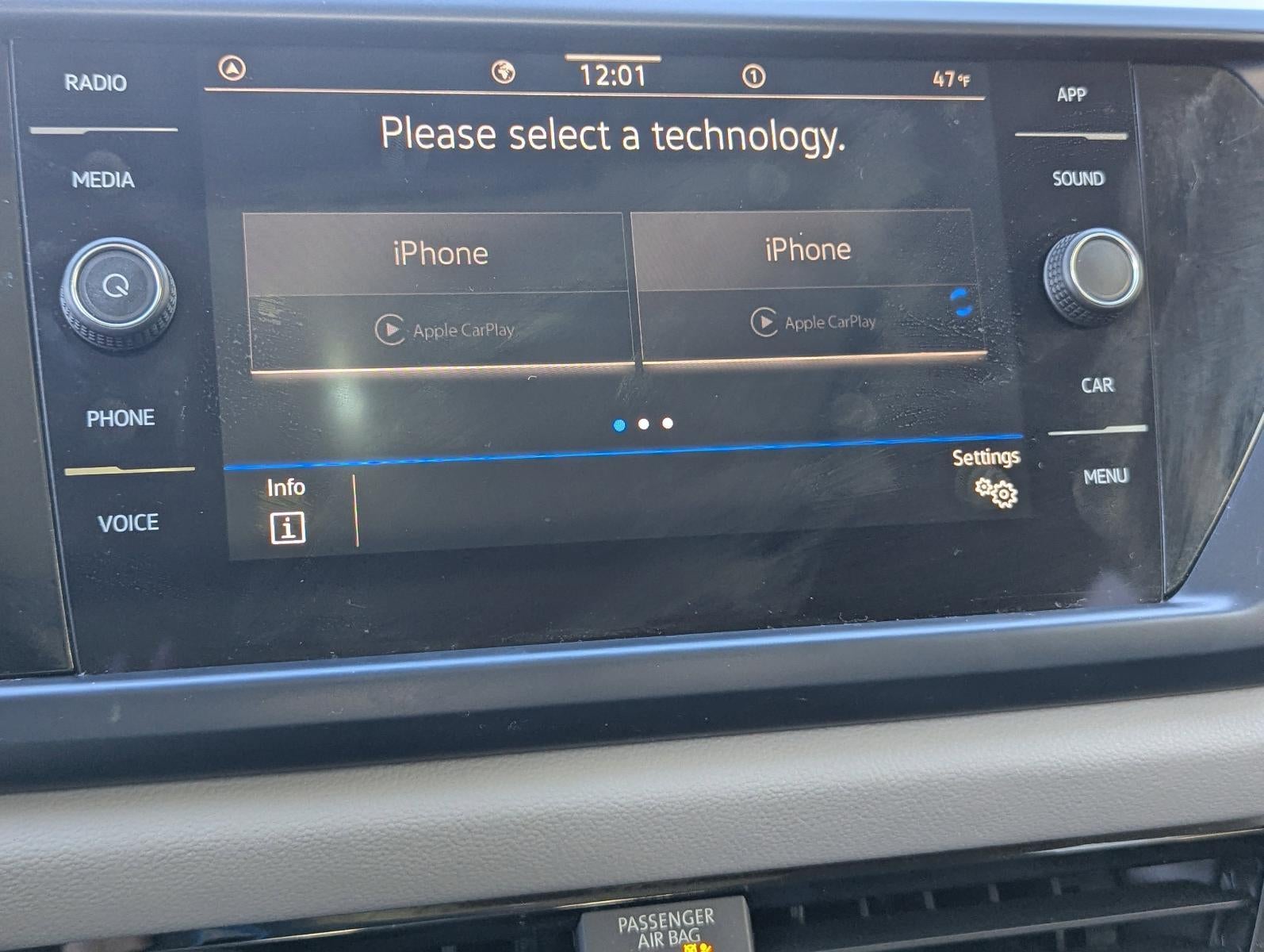 2023 Volkswagen Taos SE FWD