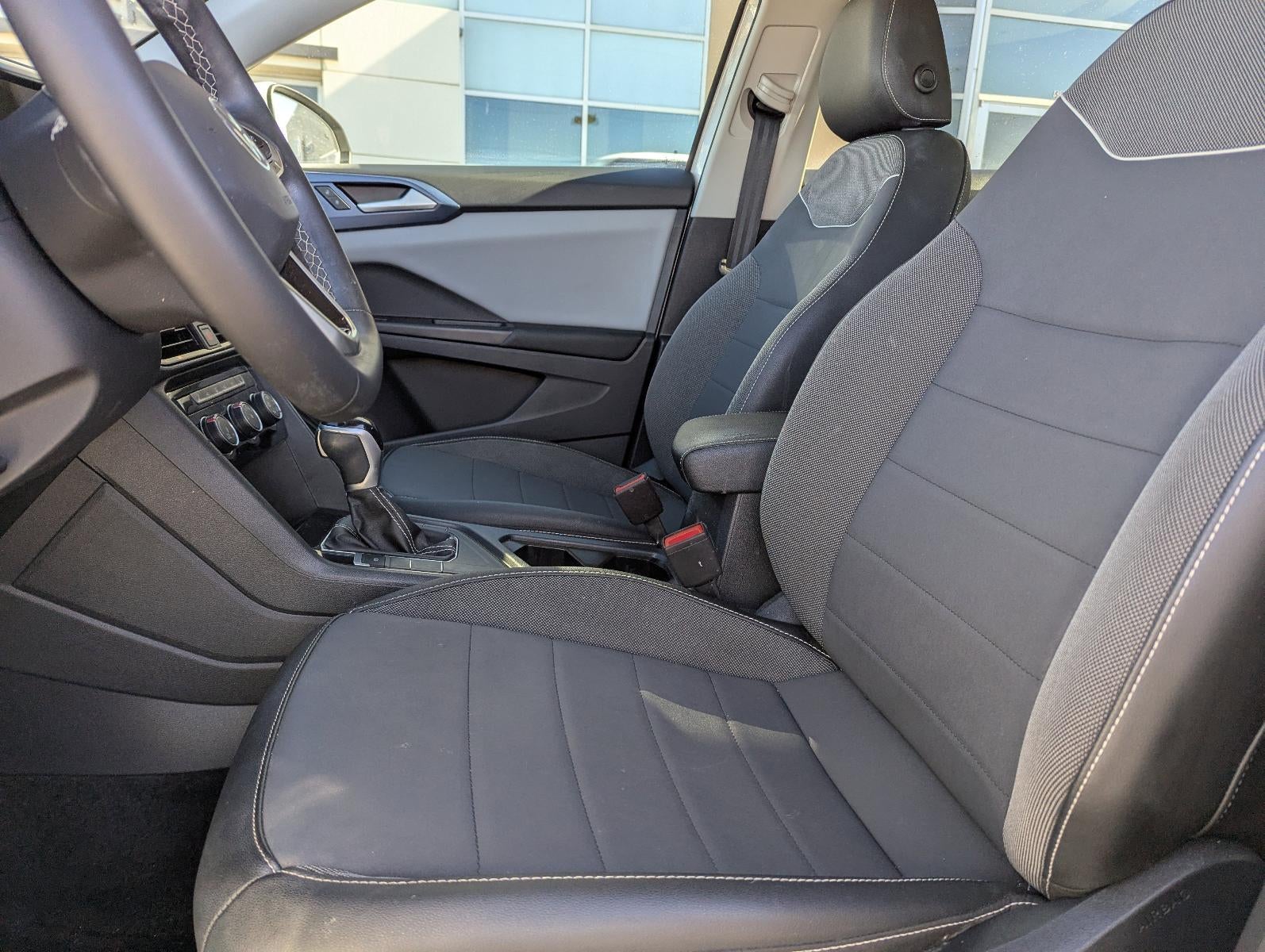 2023 Volkswagen Taos SE FWD