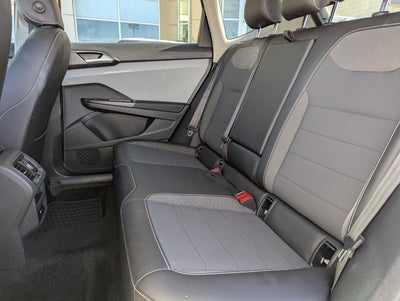 2023 Volkswagen Taos SE FWD