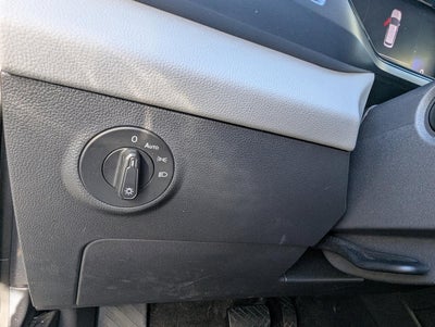 2023 Volkswagen Taos SE FWD