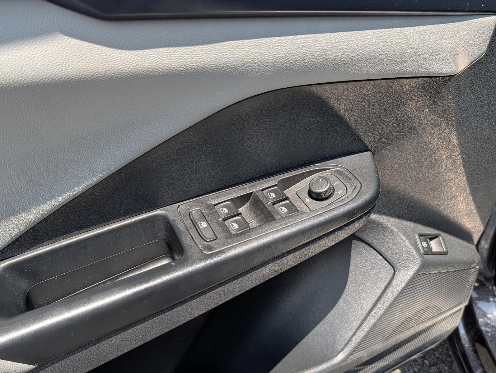 2023 Volkswagen Taos SE 4MOTION *Ltd Avail*