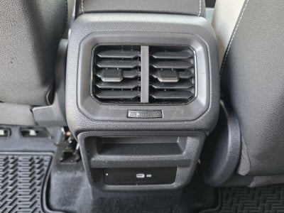 2025 Volkswagen Taos SE FWD