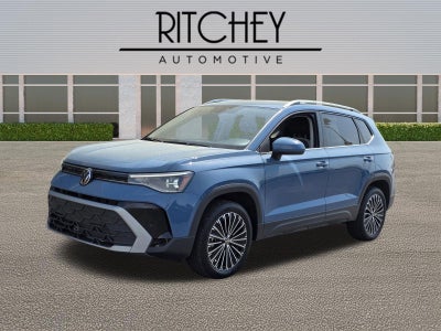 2025 Volkswagen Taos SE FWD