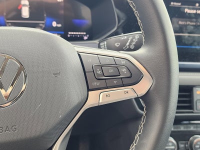 2024 Volkswagen Taos SE 4MOTION