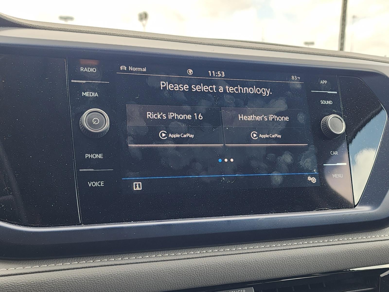 2024 Volkswagen Taos SE 4MOTION