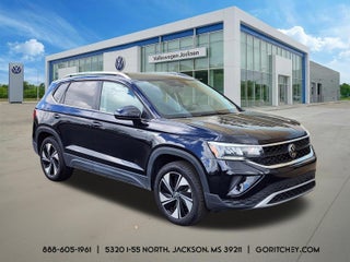 2024 Volkswagen Taos SE 4MOTION