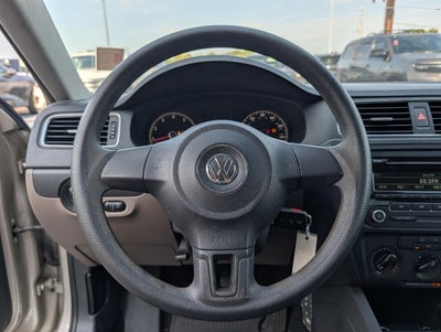 2014 Volkswagen Jetta 4dr Auto S Sedan