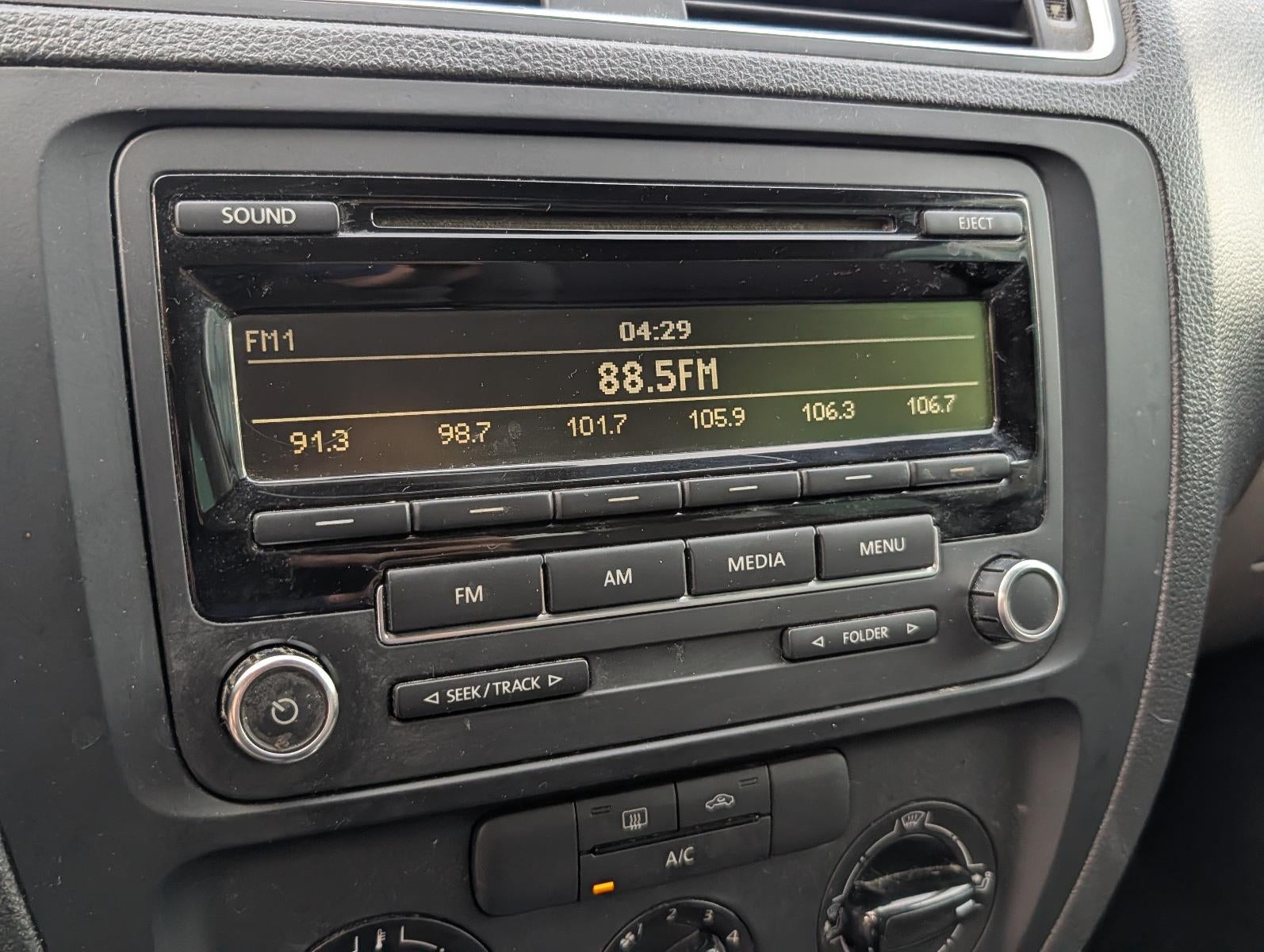 2014 Volkswagen Jetta 4dr Auto S Sedan