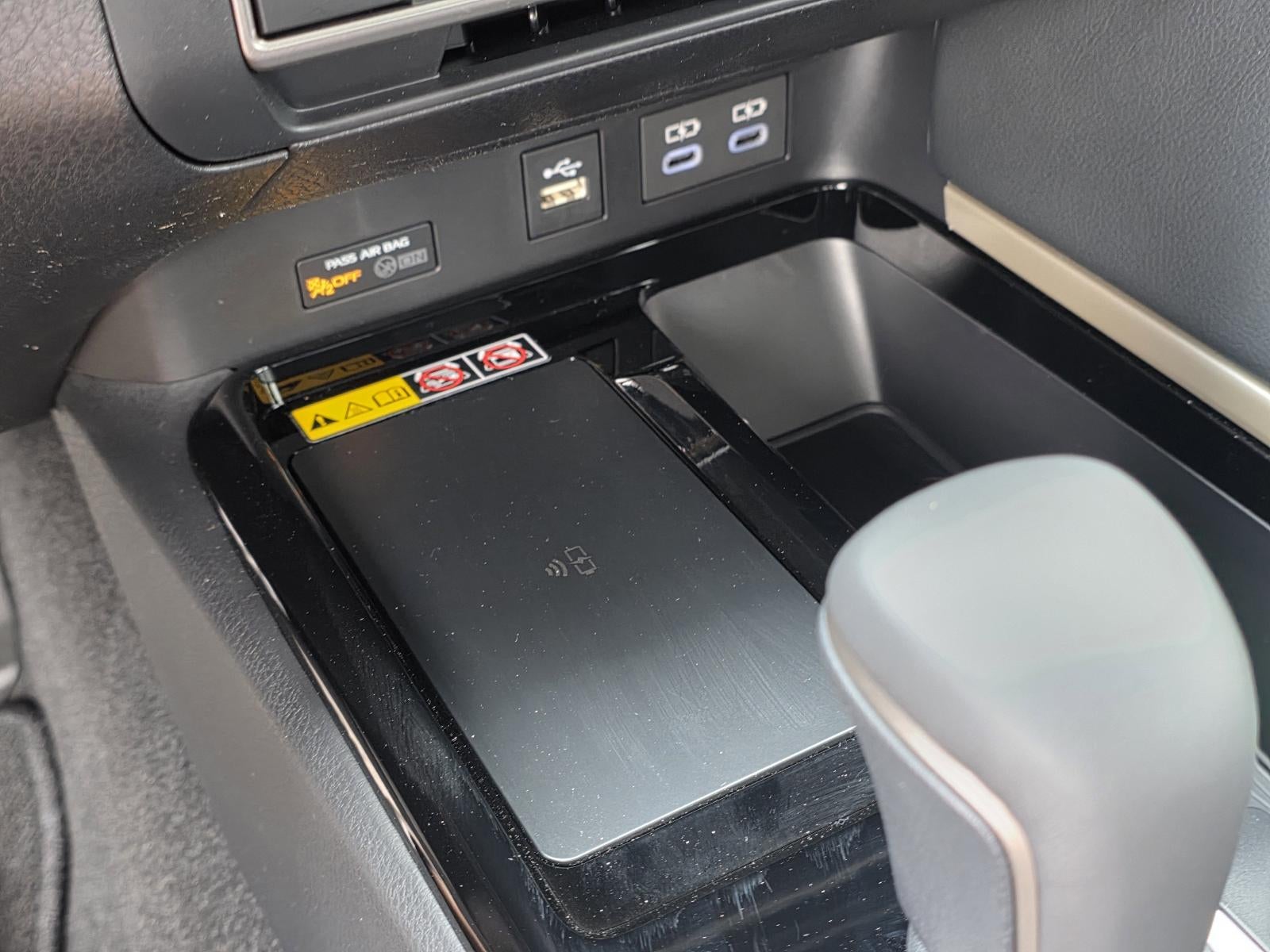 2026 Toyota Camry XSE (Natl)