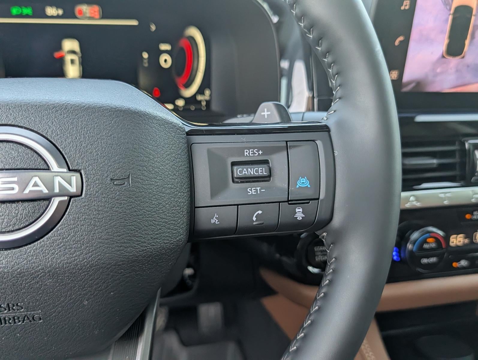 2026 Nissan Pathfinder Platinum 2WD