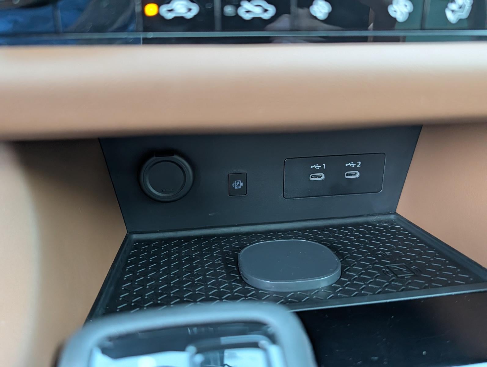 2026 Nissan Pathfinder Platinum 2WD