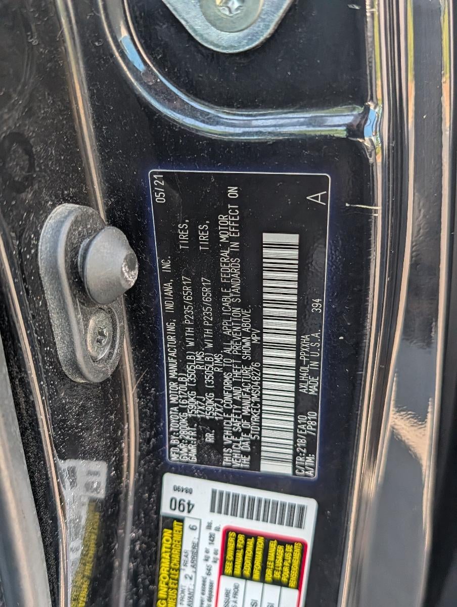2021 Toyota Sienna XLE FWD 7-Passenger (Natl)