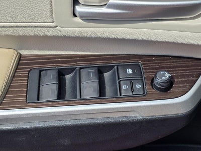 2023 Toyota Sienna XLE FWD 7-Passenger (Natl)