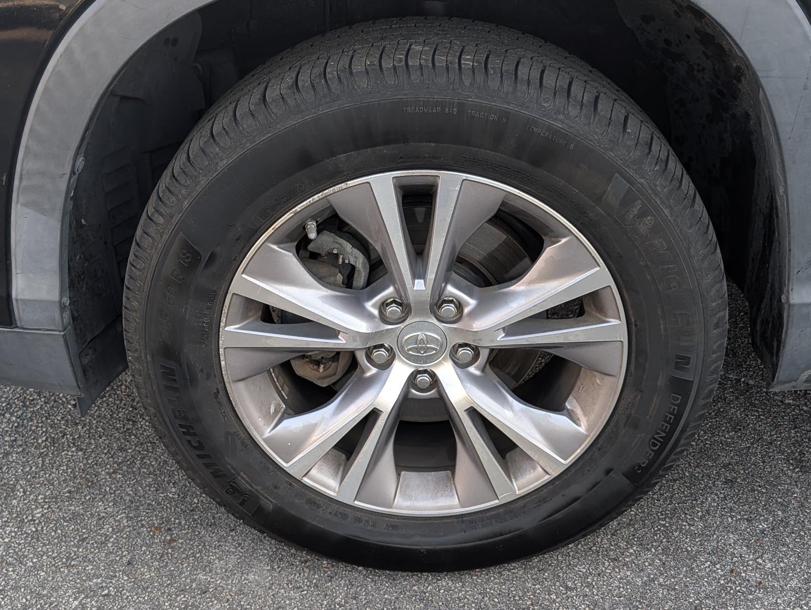 2015 Toyota Highlander FWD 4dr V6 LE (GS)