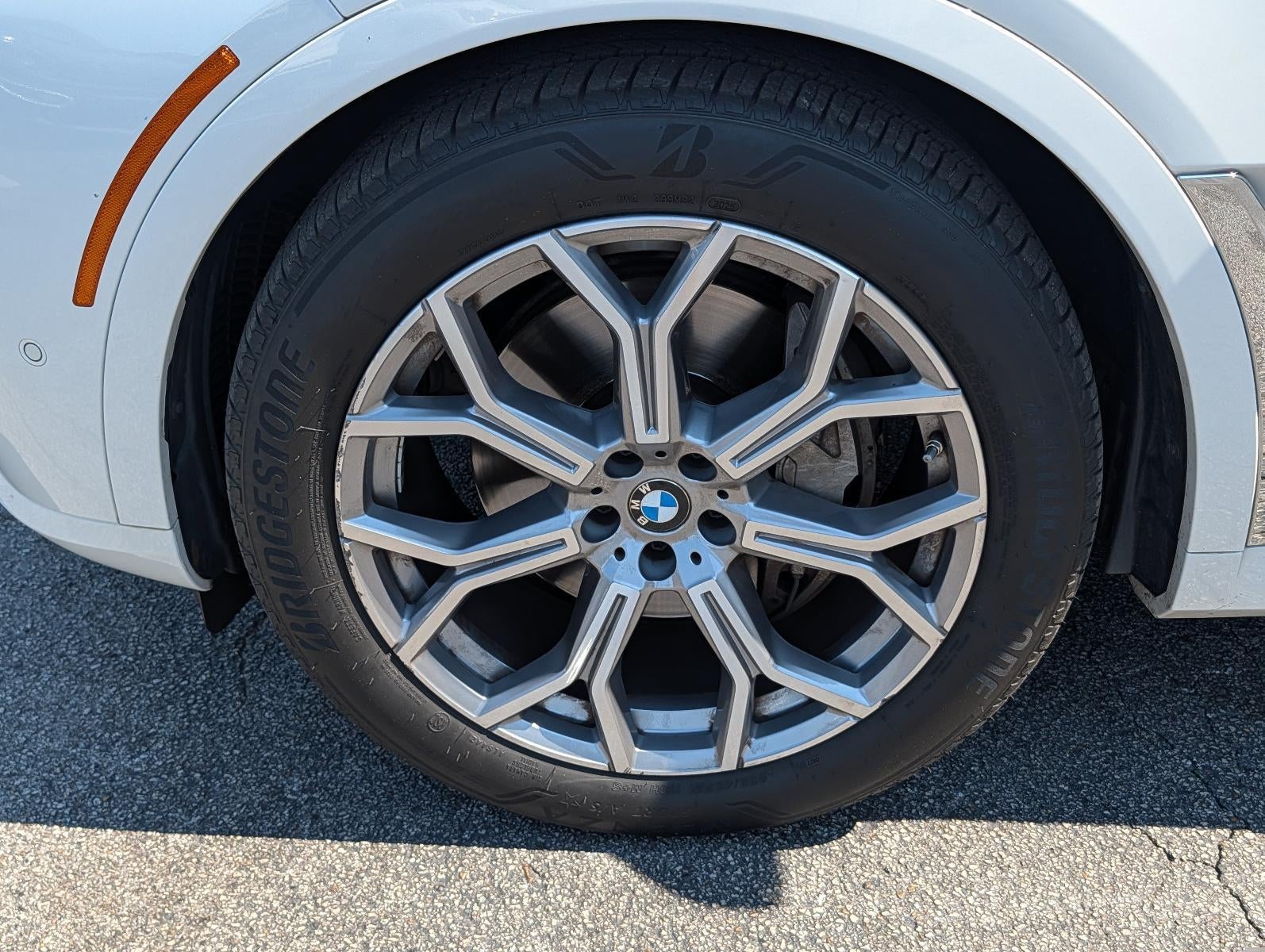 2024 BMW X7 xDrive40i Sports Activity Vehicle