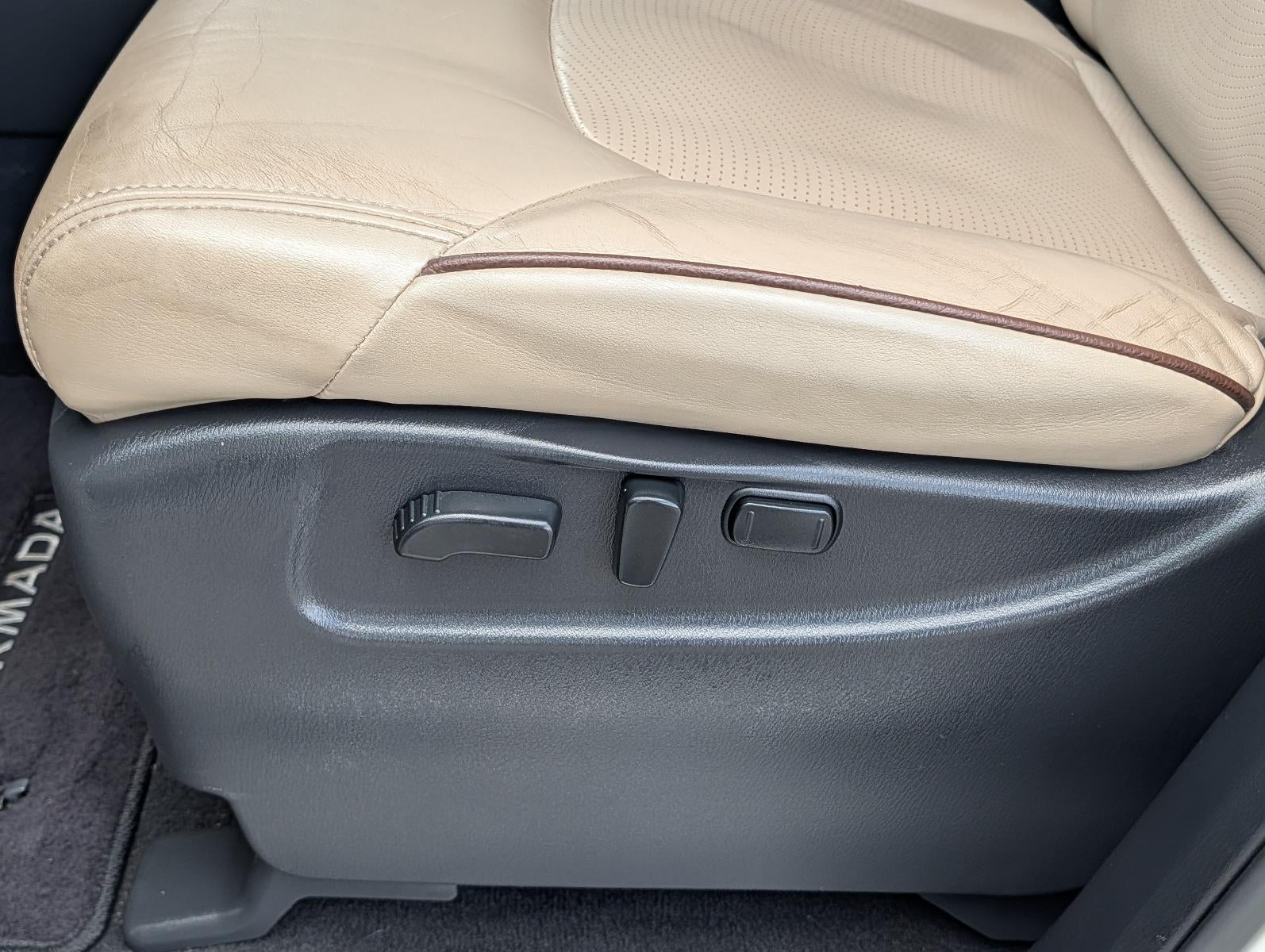 2017 Nissan Armada 4x2 Platinum