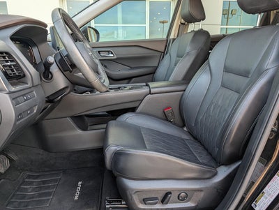 2023 Nissan Rogue FWD Platinum *Ltd Avail*