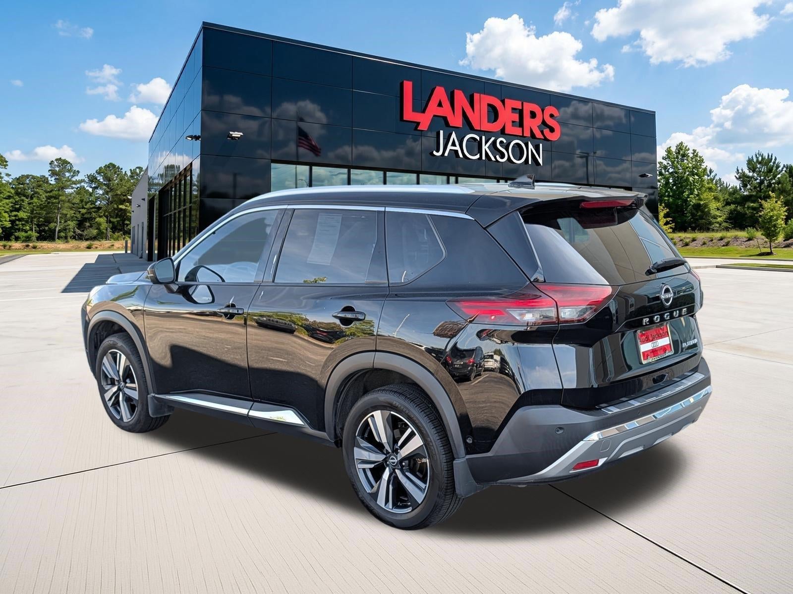 2023 Nissan Rogue FWD Platinum *Ltd Avail*