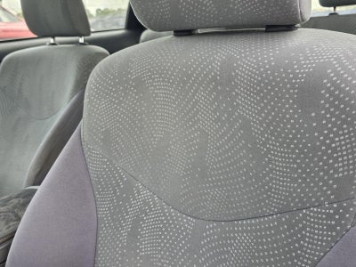 2012 Toyota Prius v 5dr Wgn Five (Natl)