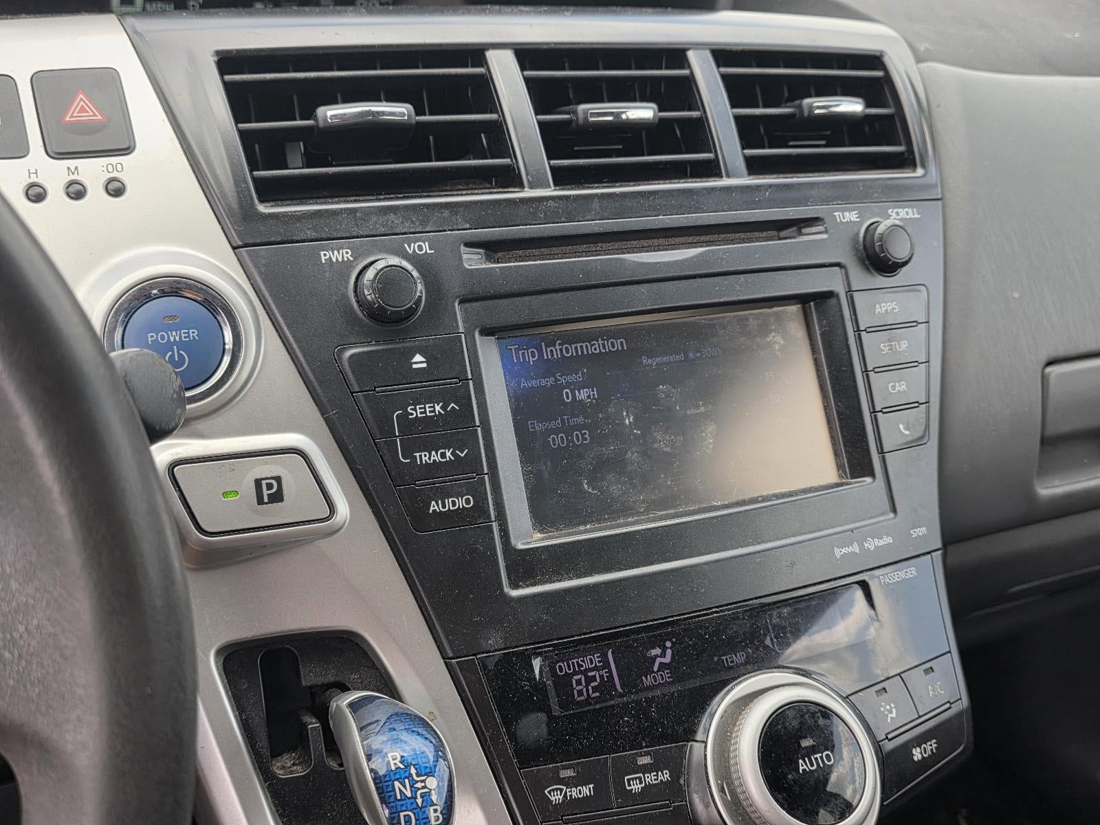 2012 Toyota Prius v 5dr Wgn Five (Natl)