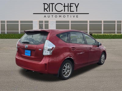 2012 Toyota Prius v 5dr Wgn Five (Natl)