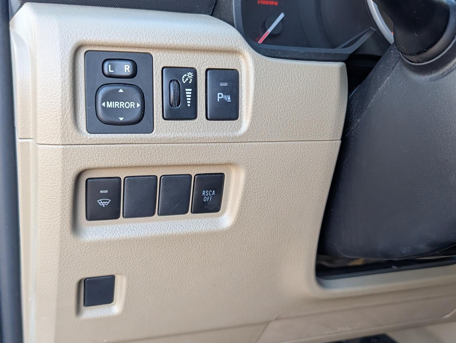 2013 Toyota 4Runner RWD 4dr V6 Limited (Natl)