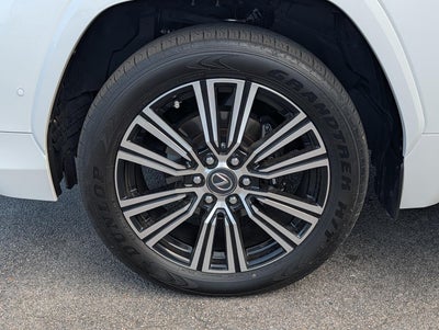 2025 Lexus LX 700h Luxury 4WD