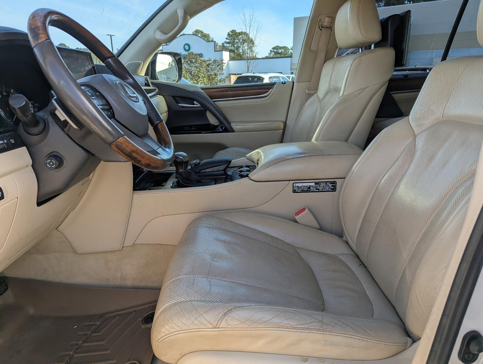 2016 Lexus LX 570 4WD 4dr