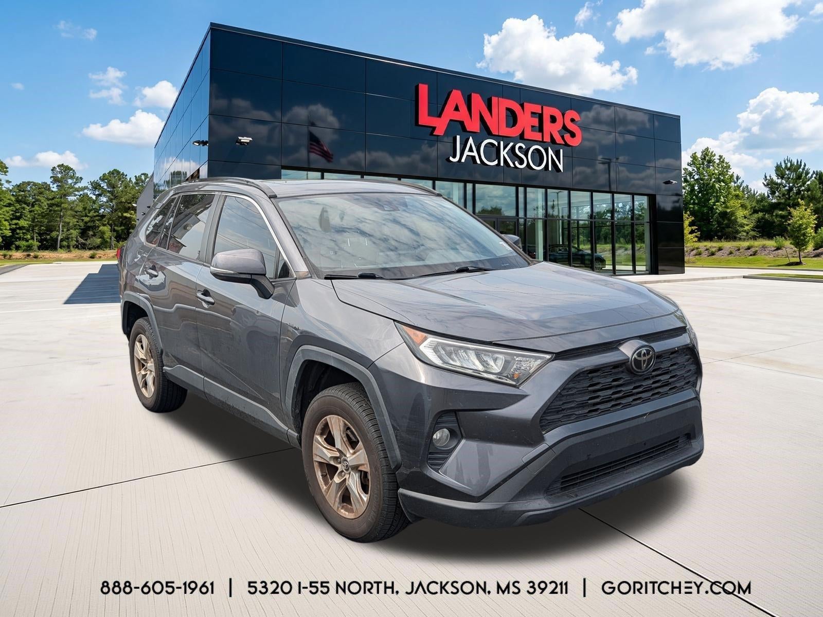 2019 Toyota RAV4 XLE FWD (GS)