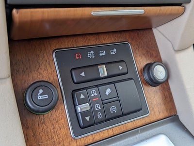 2016 Land Rover LR4 4WD 4dr HSE LUX Landmark Edition