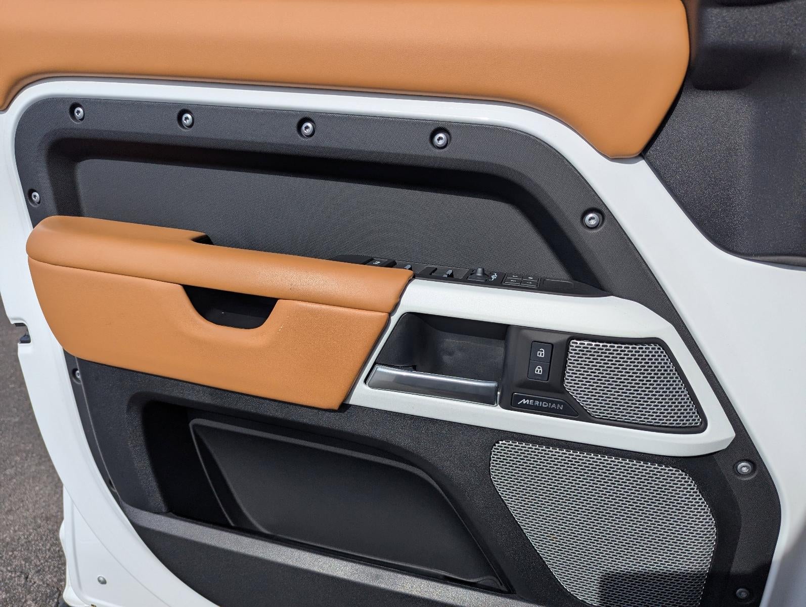 2024 Land Rover Defender 130 P400 S